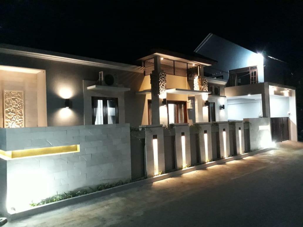 Imperial Villa Syariah Yogyakarta Eksteriør bilde